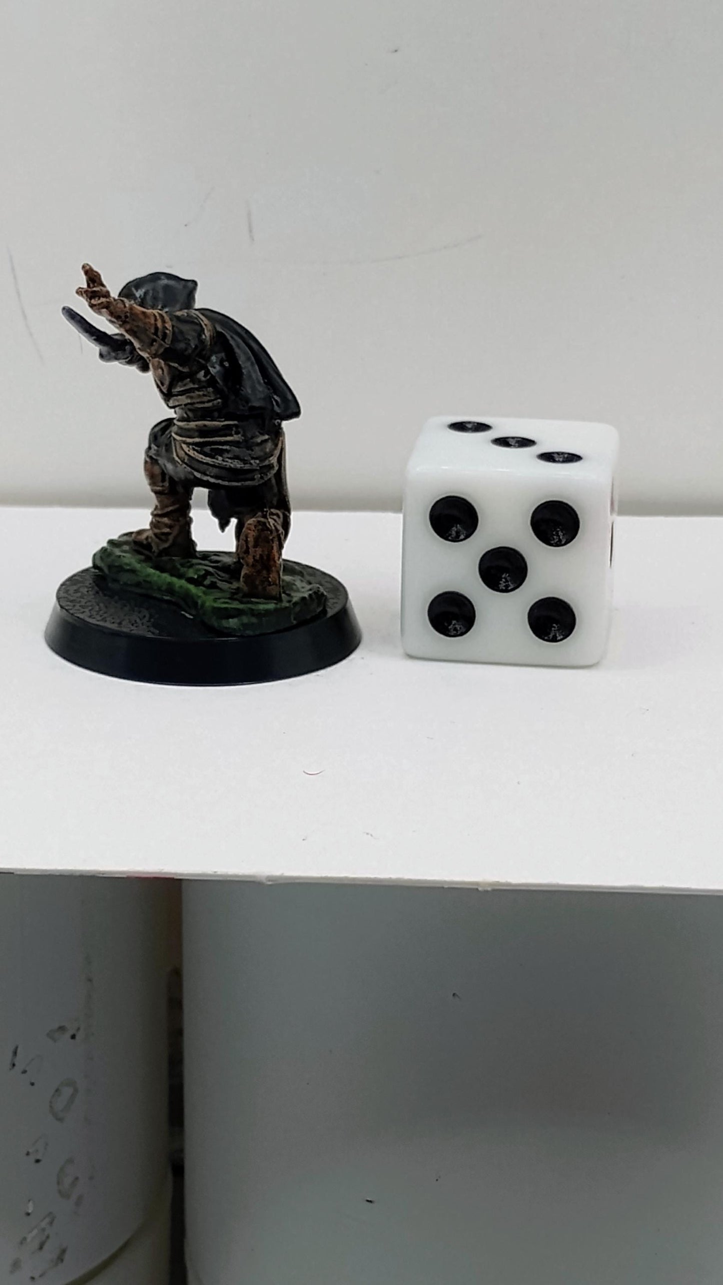 Human Rogue Miniature: Dungeons and Dragons RPG