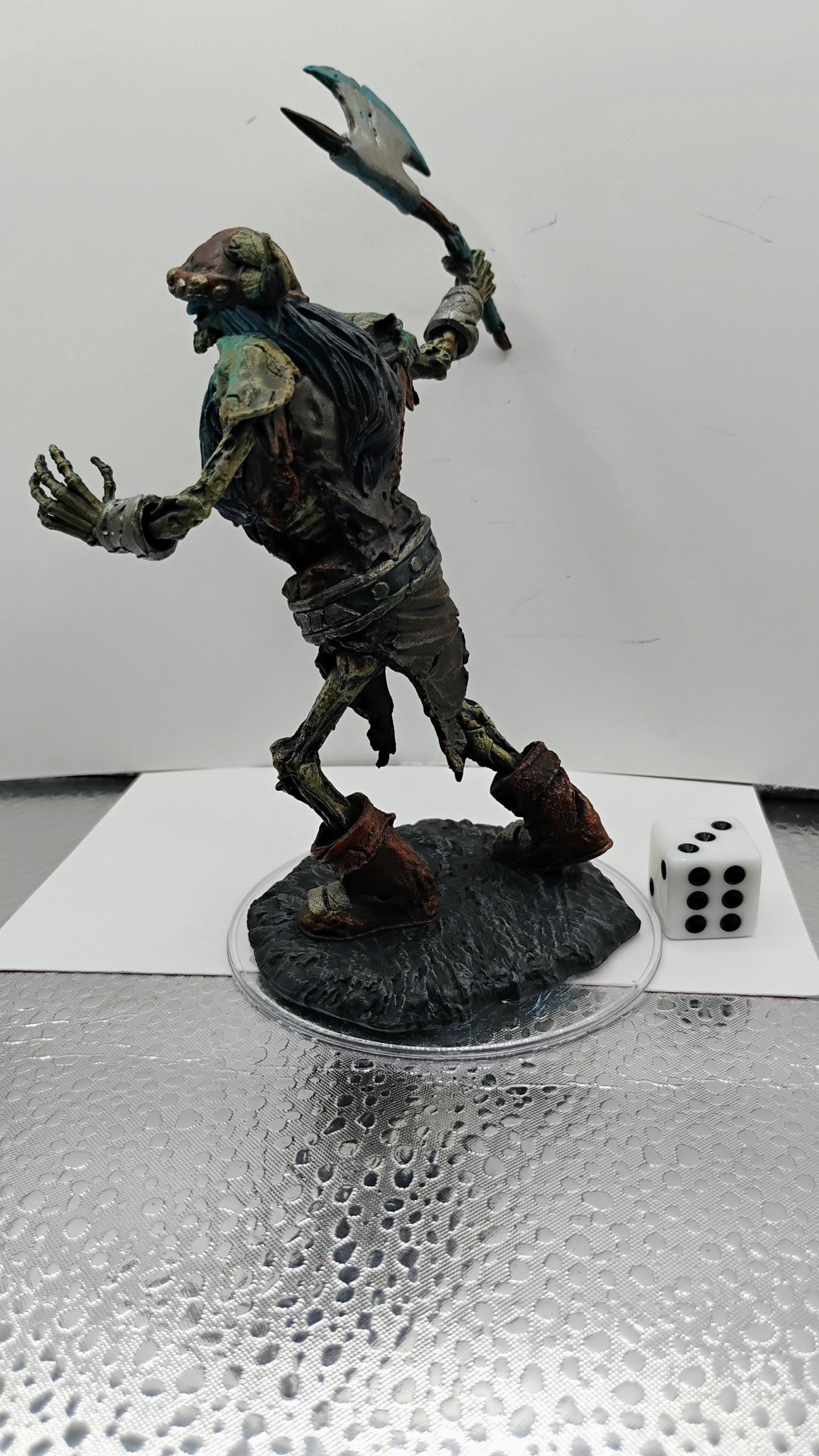 Frost Giant Skeleton