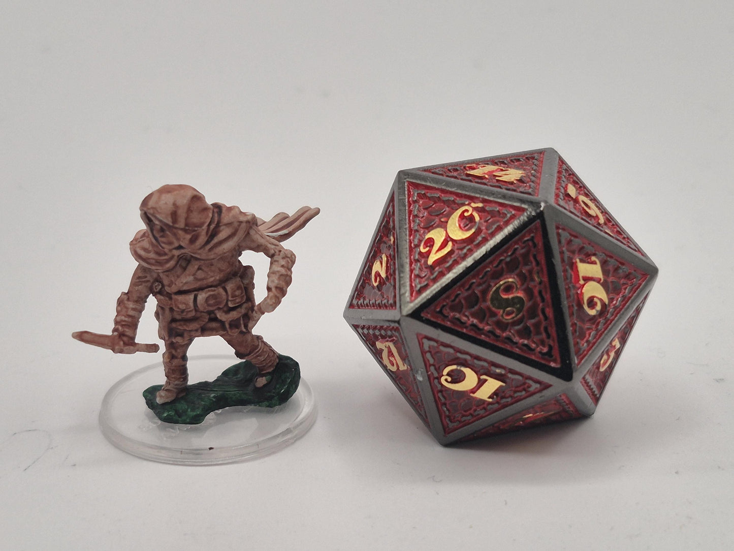 Halfling Rogue Miniature: Dungeons and Dragons RPG Figure