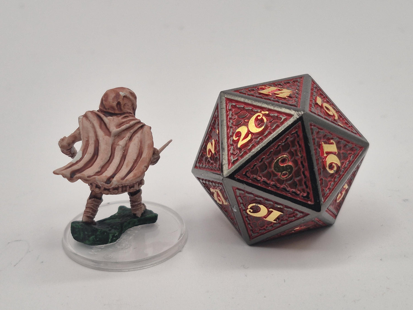 Halfling Rogue Miniature: Dungeons and Dragons RPG Figure