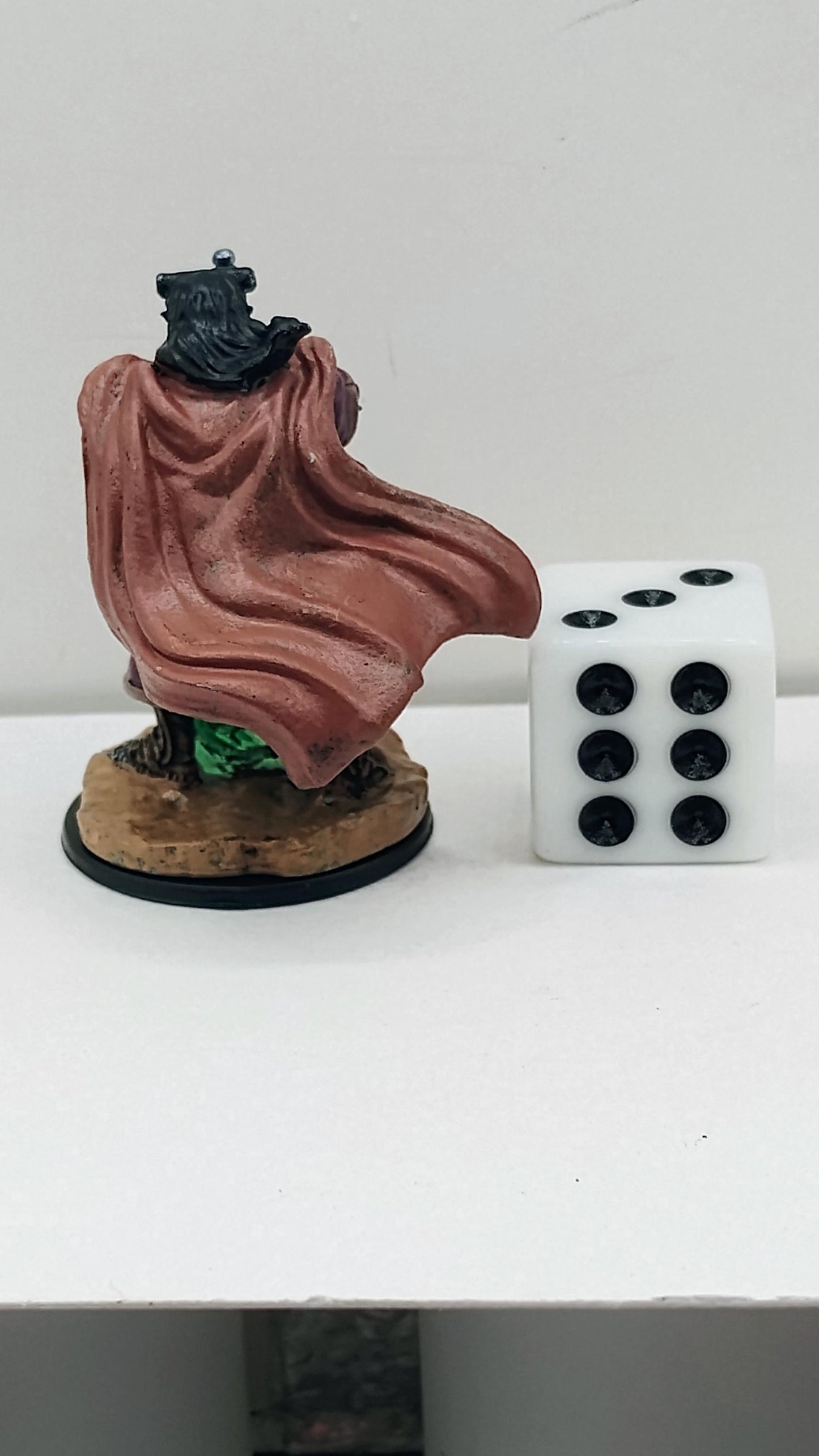 Hobgoblin Devastator Miniature: Crimson & Violet Robes