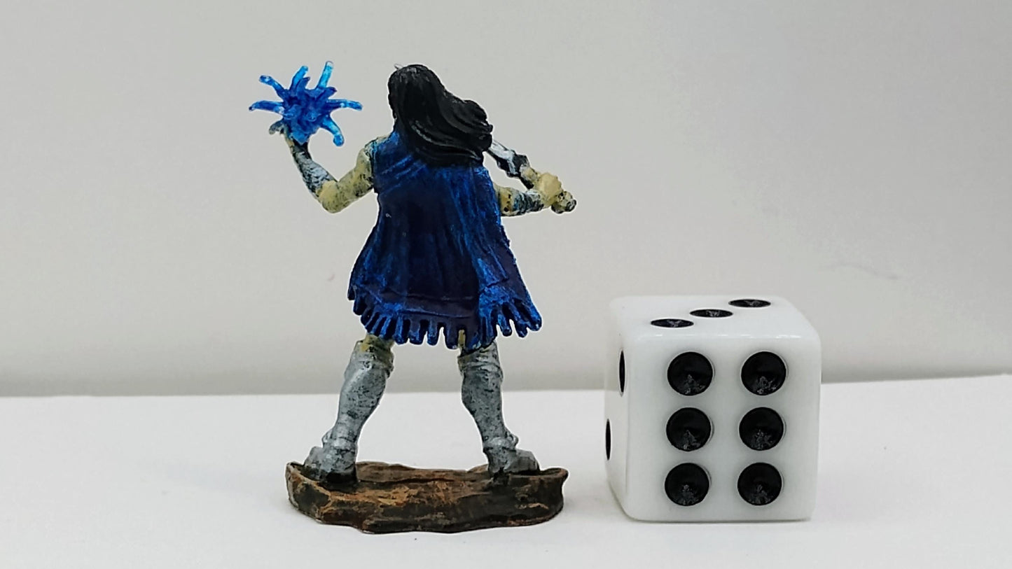 Human Paladin Miniature: Gleaming Silver Armor, Holy Energy