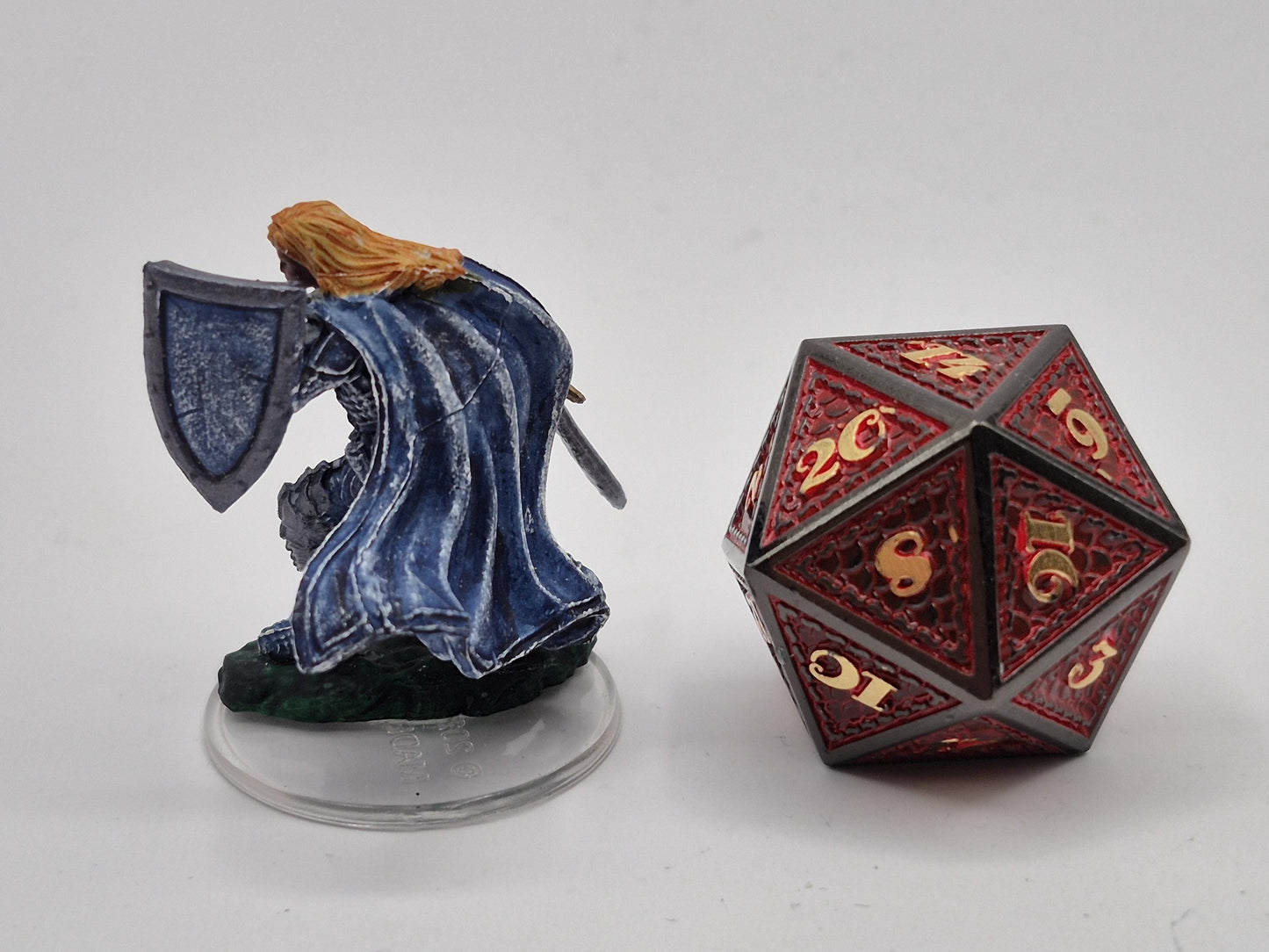 Human Paladin Miniature: Gleaming Armor, Flowing Blue Cloak