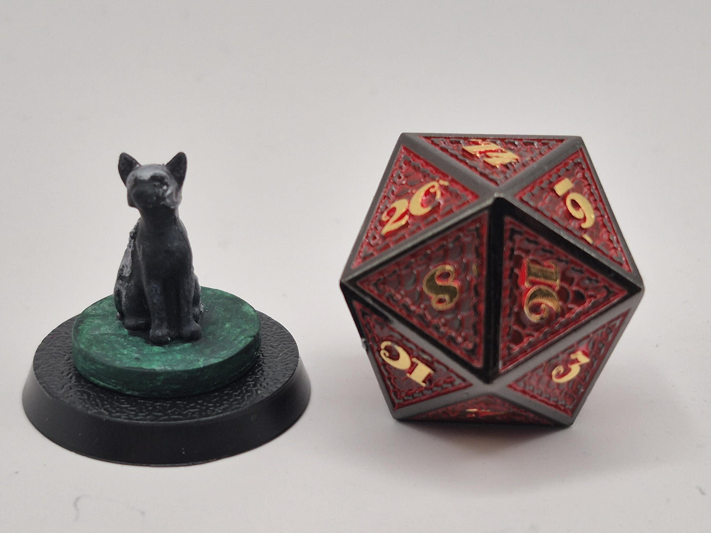 Armored Cat Figurine: Wizard's Sentinel, Rogue's Companion