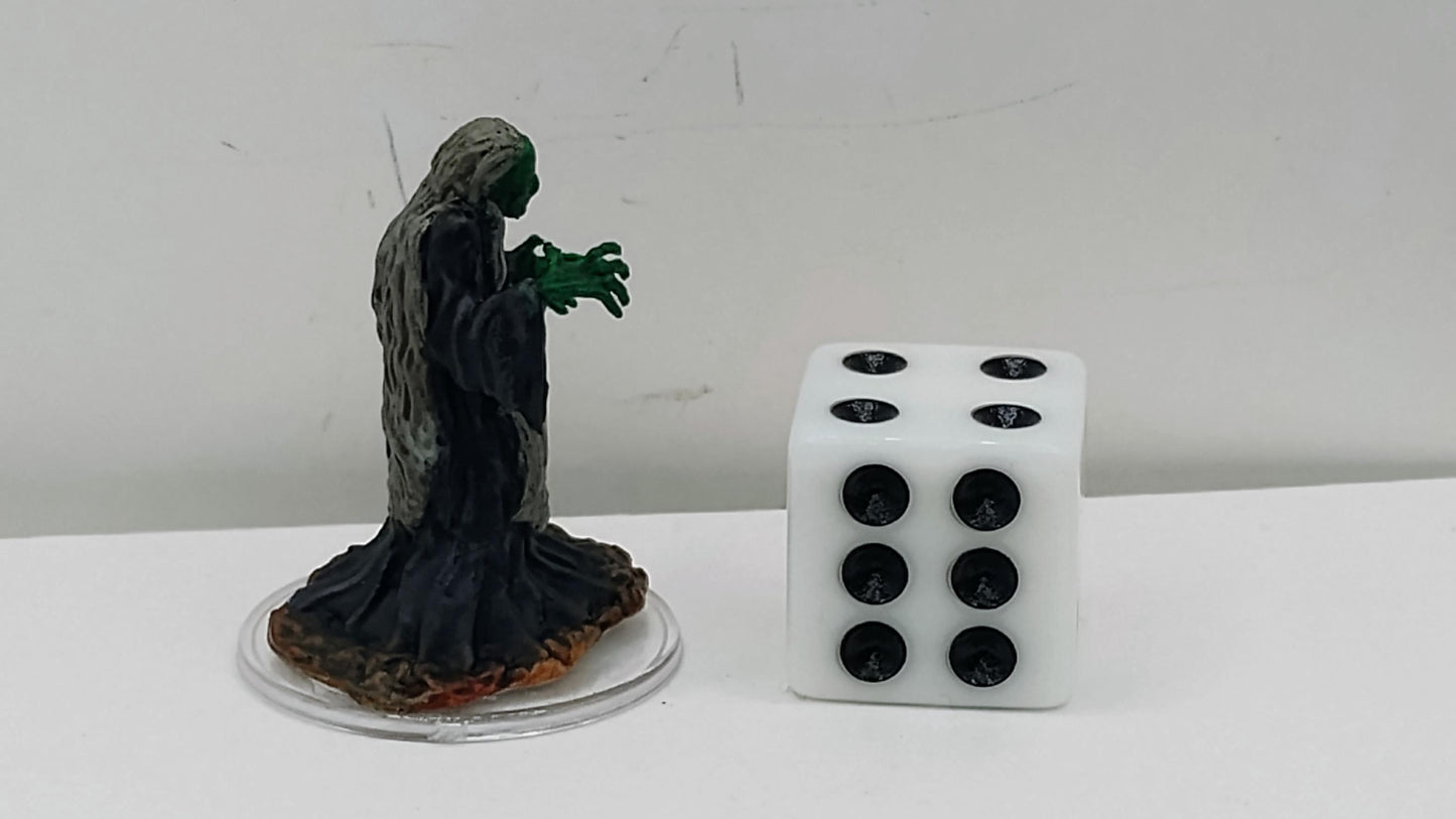 Green Hag Miniature: Emerald Claws, Curses & Illusions