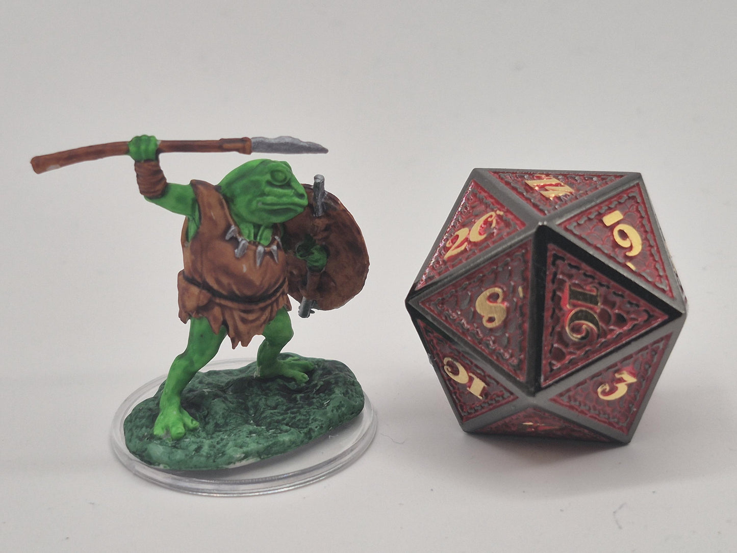Bullywug Miniature: Froggy Warrior with Spear & Shield