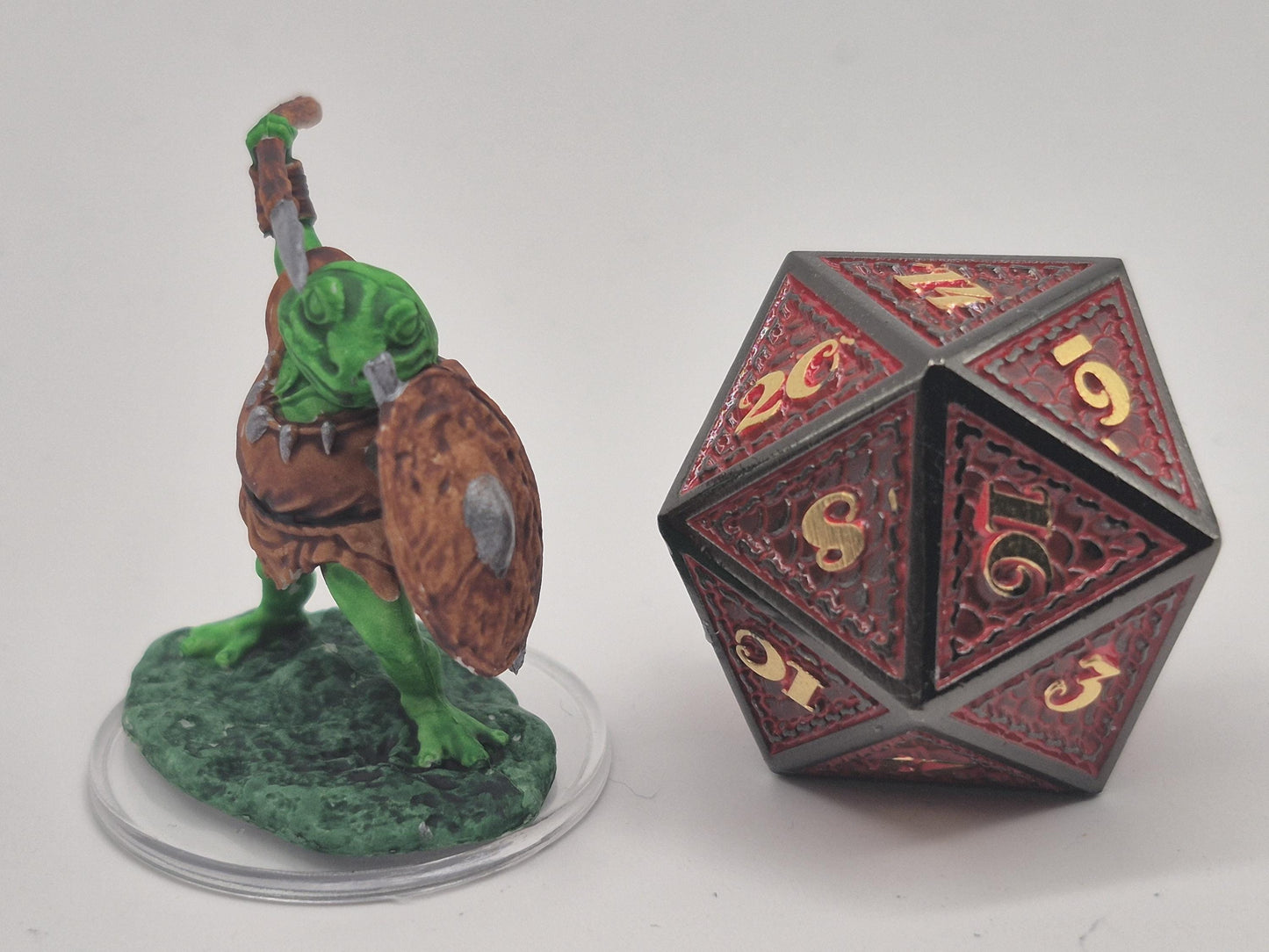 Bullywug Miniature: Froggy Warrior with Spear & Shield