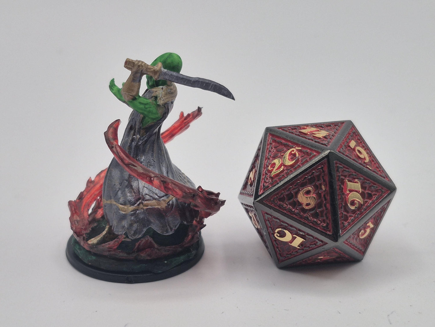 Ultroloth Miniature: Fearsome Yugoloth General