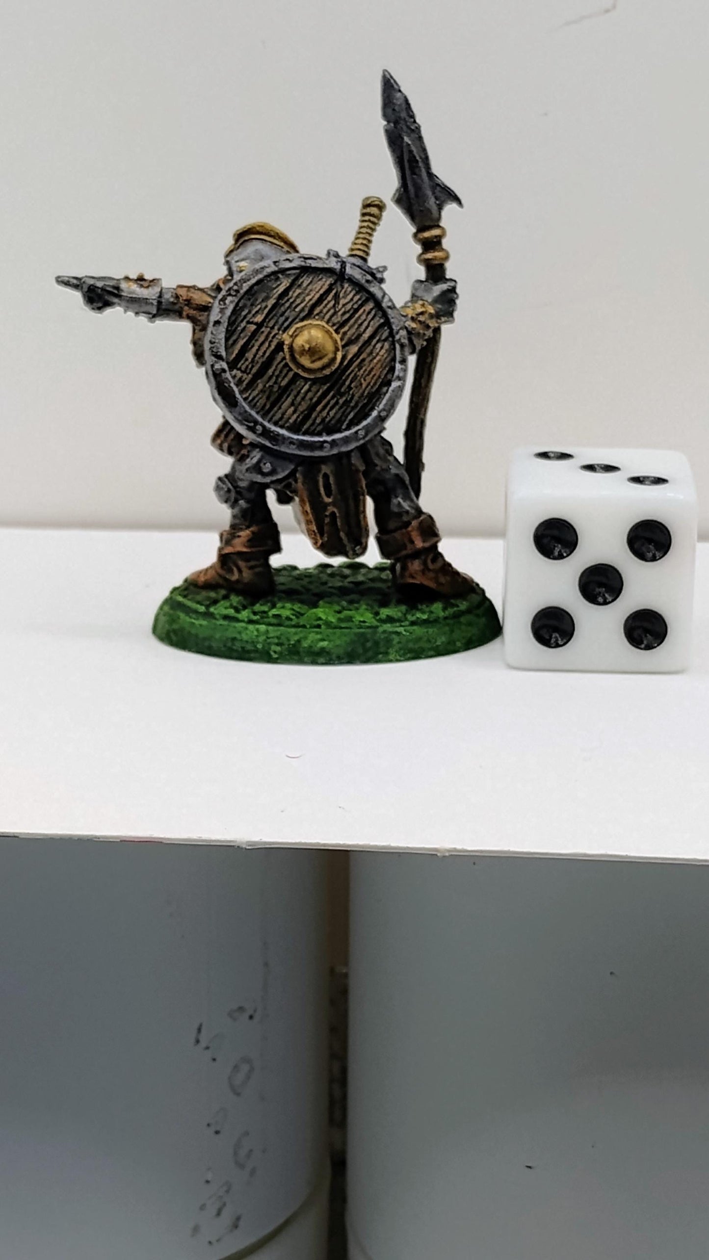 Orc Leader: Grim Dark Armor, Massive Sword