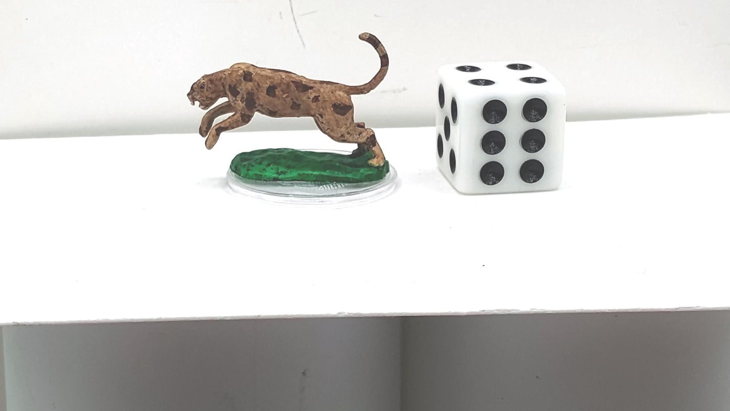 Leaping Leopard Miniature: Fierce Feline Figurine