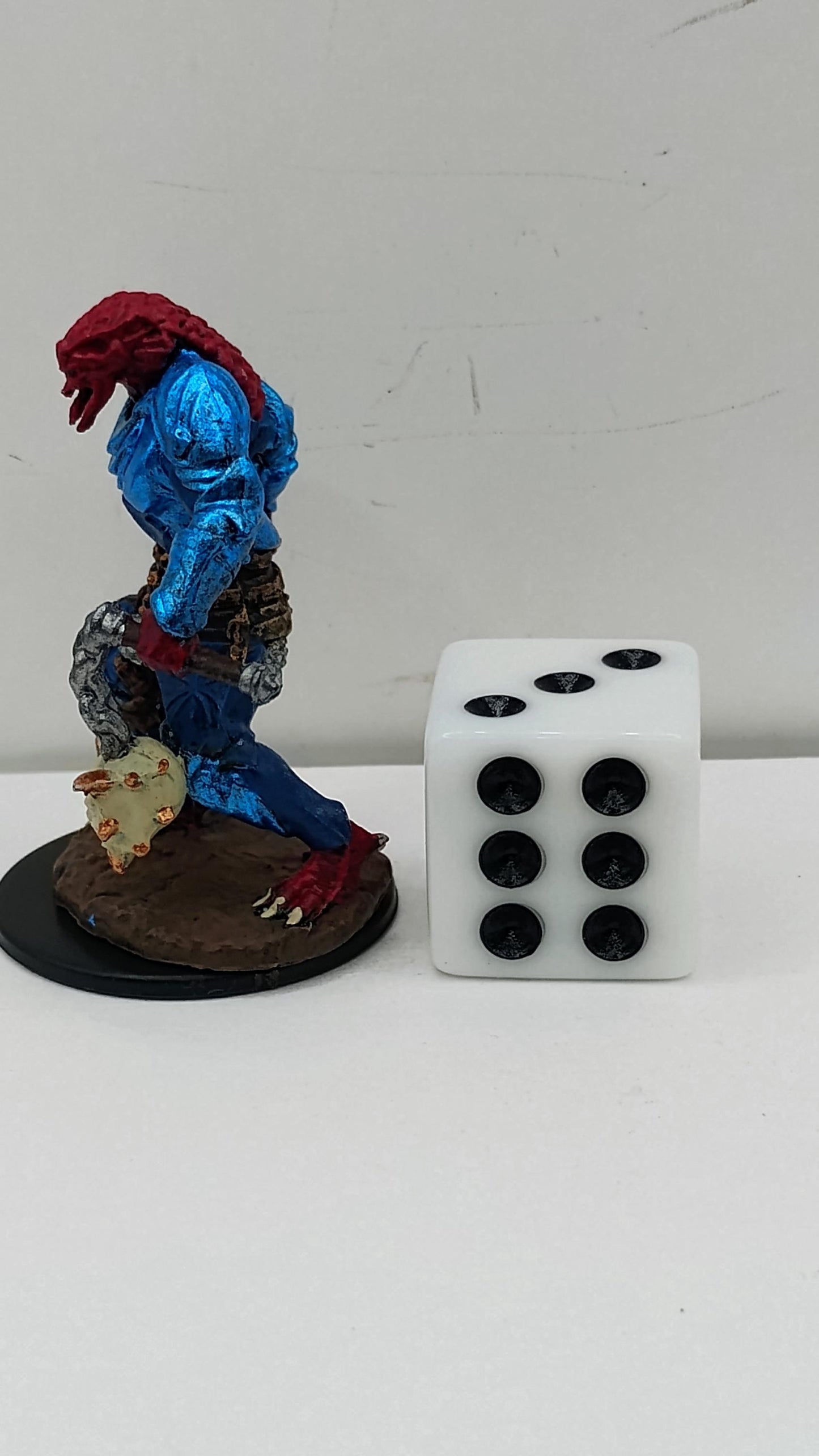 Dragonborn Paladin Miniature: Blue Armor, Spiked Mace