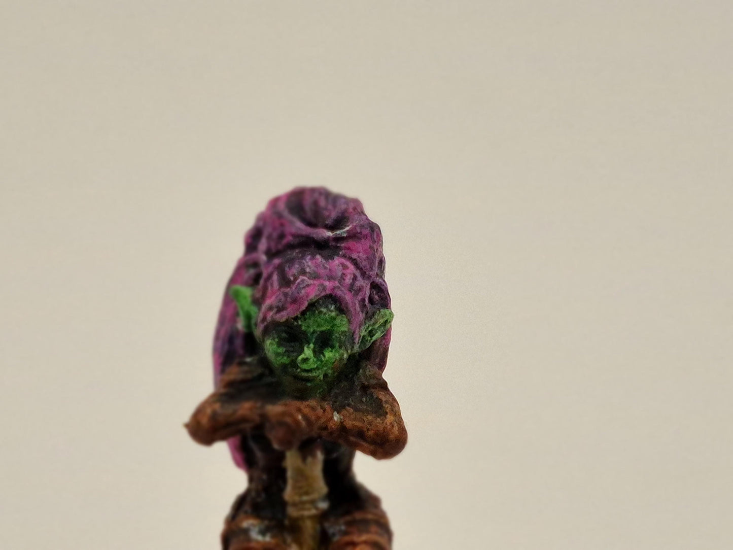 Halfling Dragonslayer Miniature: Fierce Warrior, Fantasy RPG