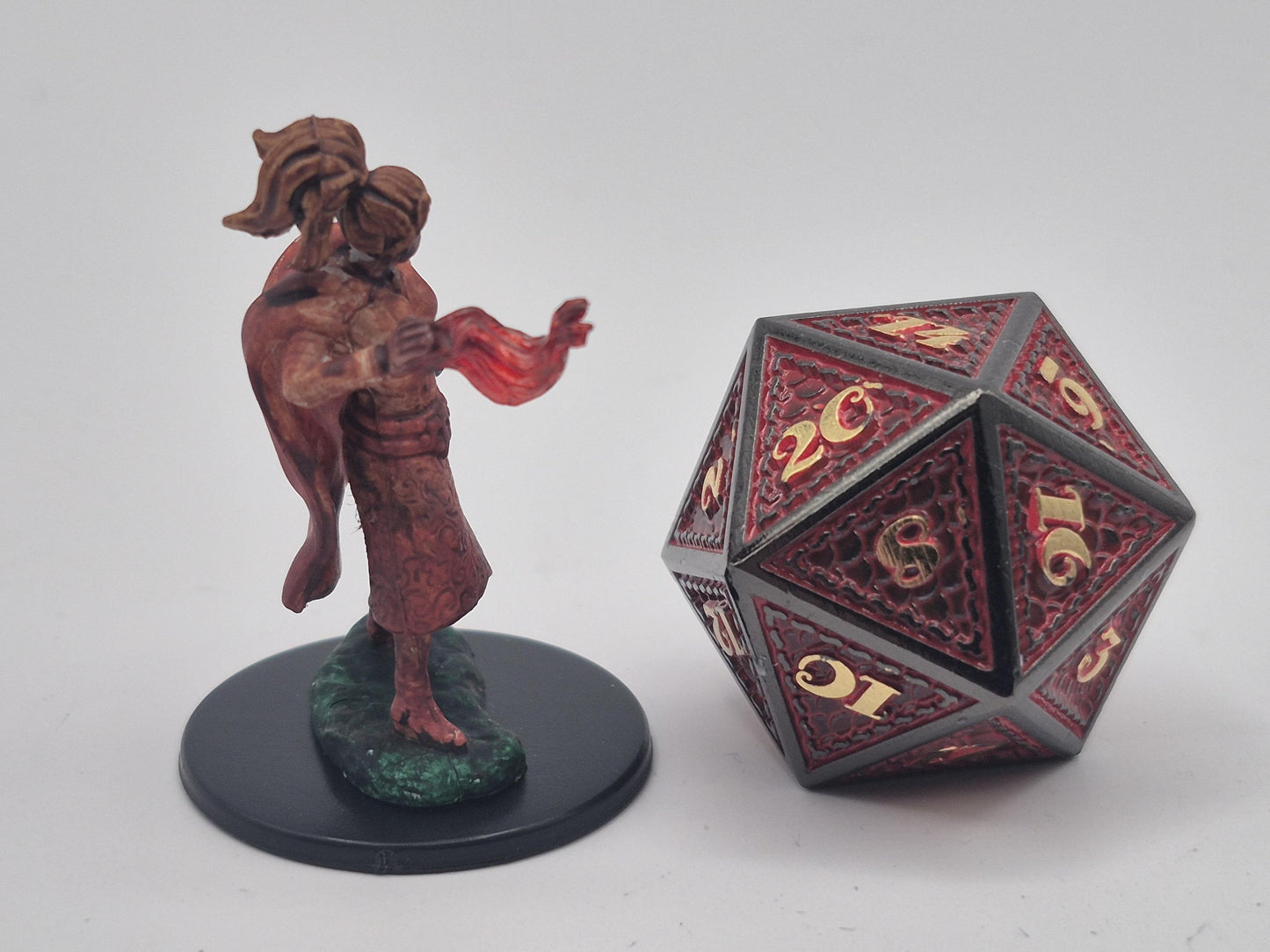 Human Sorceress Miniature: Red Armor Battle Mage