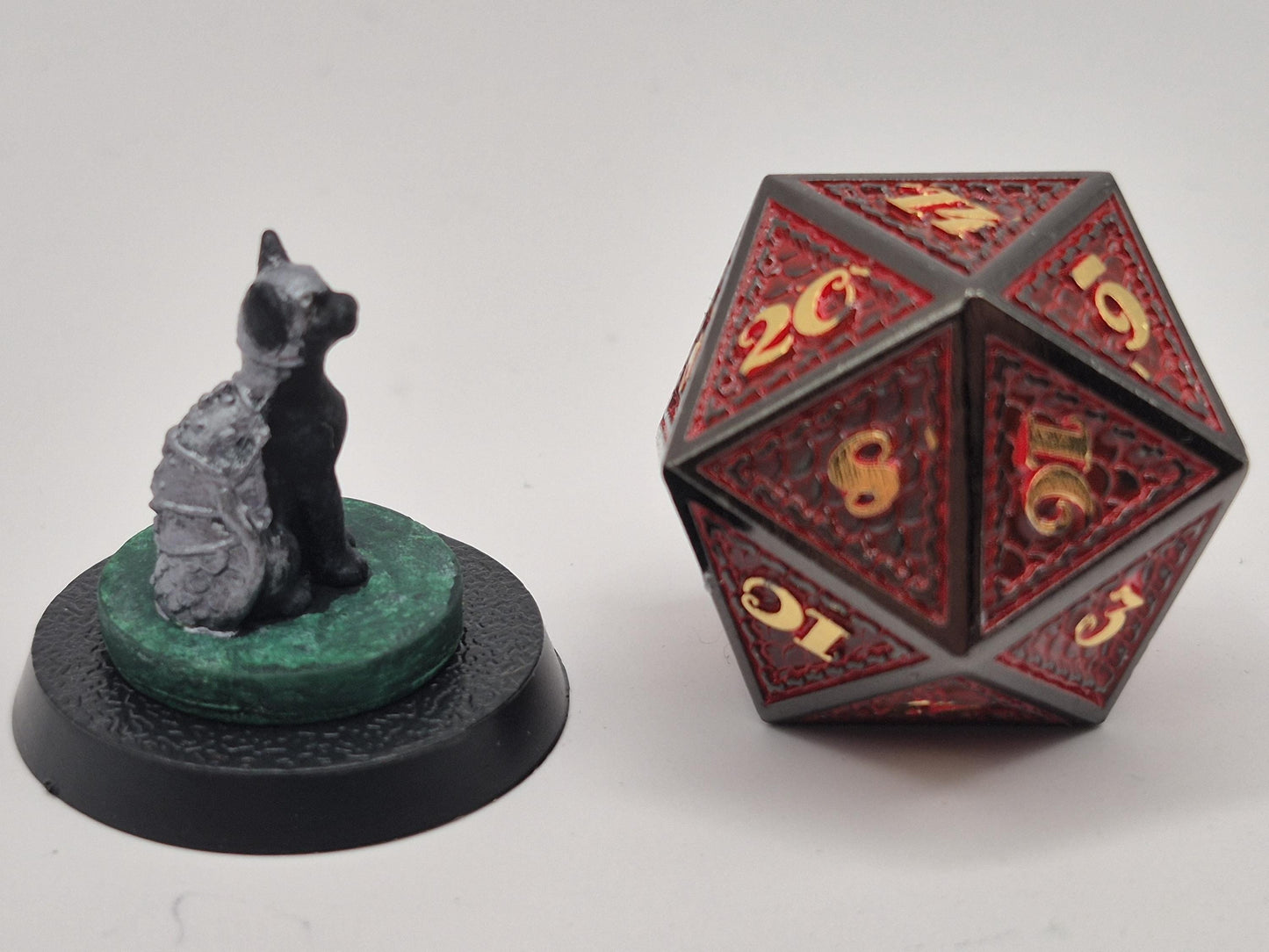 Armored Cat Figurine: Wizard's Sentinel, Rogue's Companion