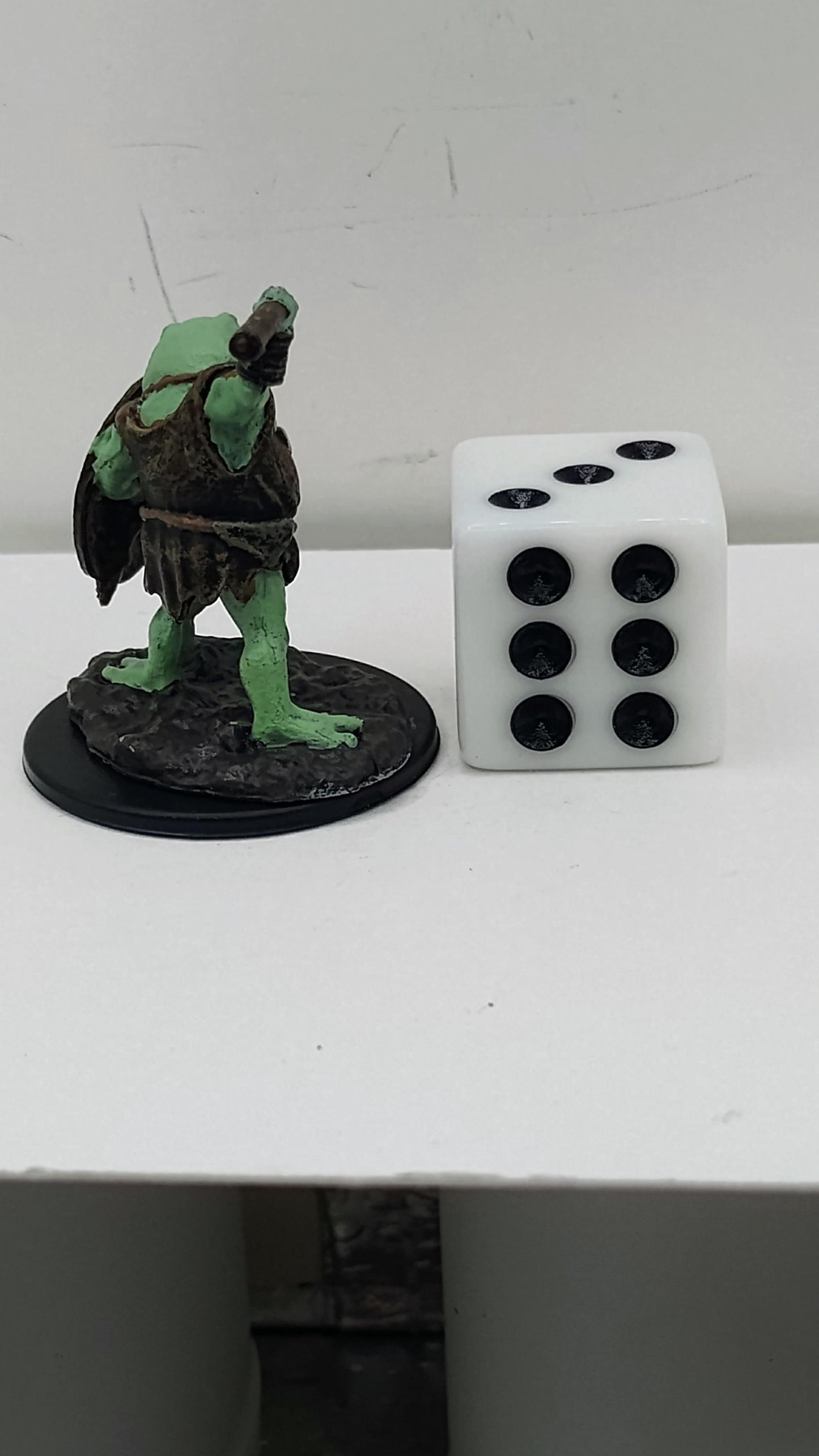 Bullywug Warrior Miniature: Swampy Domain Defender