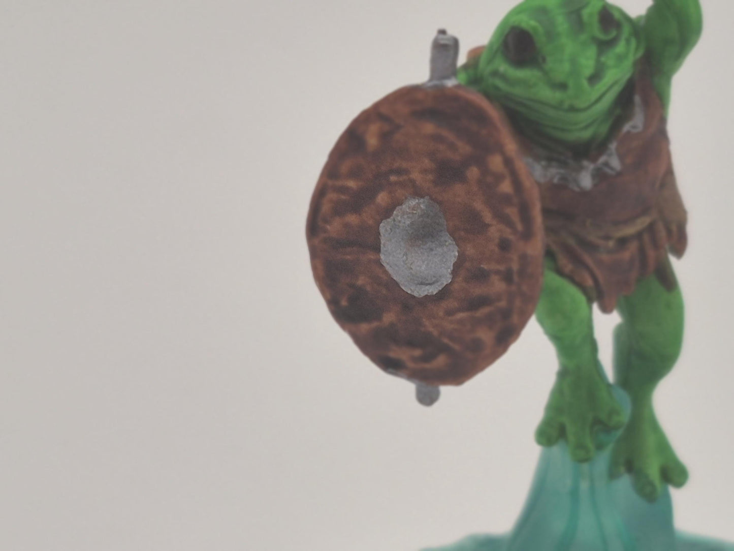 Bullywug Miniature: Leaping Frogfolk Warrior