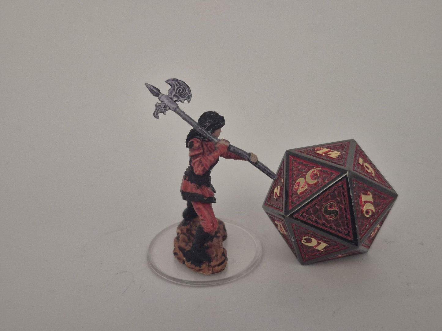 Human Paladin Miniature: Crimson Armor, Silver Halberd