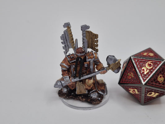 Dwarf Paladin Miniature: Burnished Armor, Golden Cloak