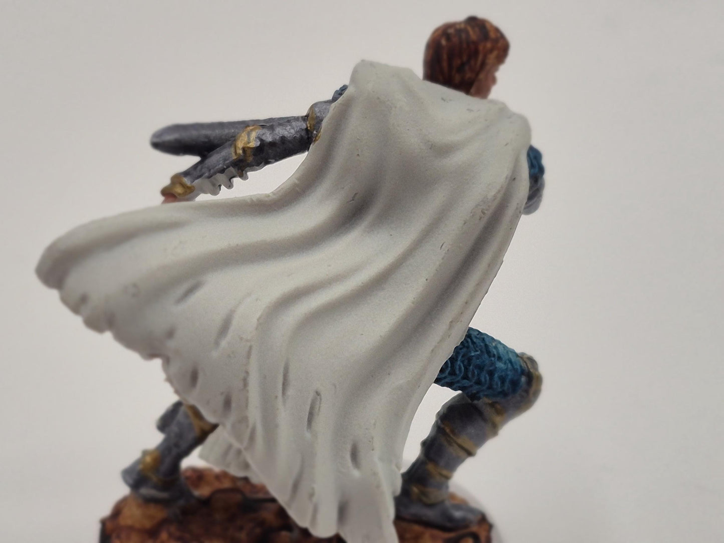 Aasimar Fighter Miniature: Gleaming Silver Armor, Blue Chainmail