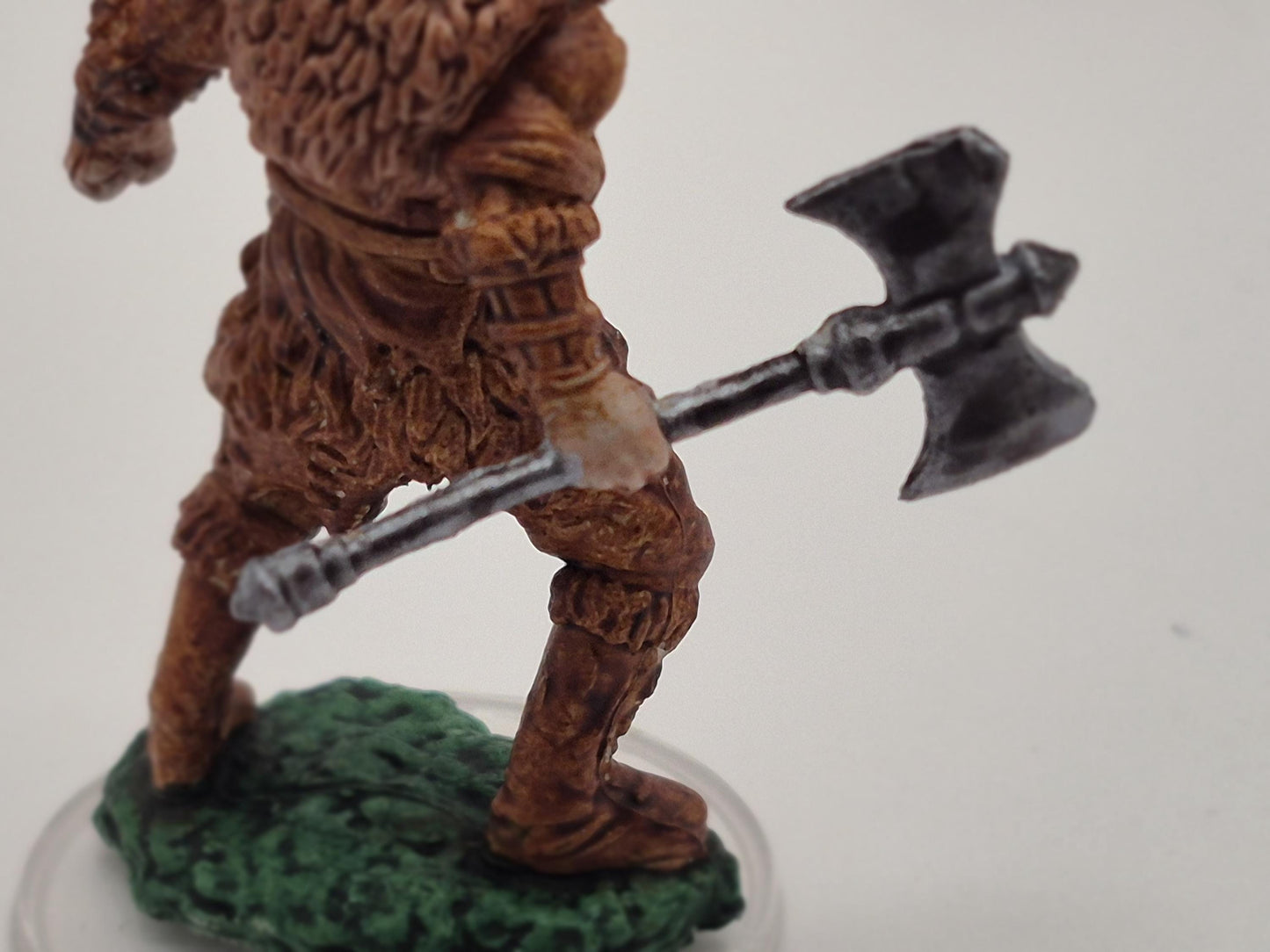 Human Barbarian Miniature: Double-Headed Axe, Fury of the Battlefield