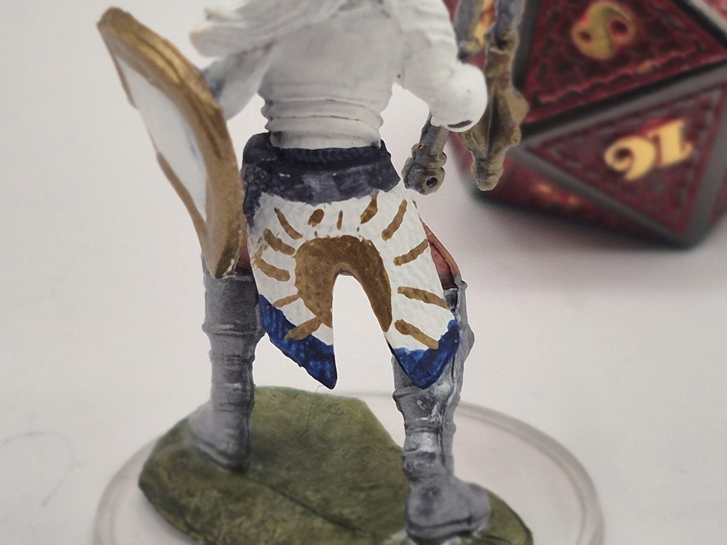 Kalashtar Cleric Miniature: Divine White & Gold